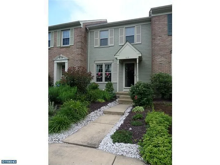 612 Lamplighter Way photo 1