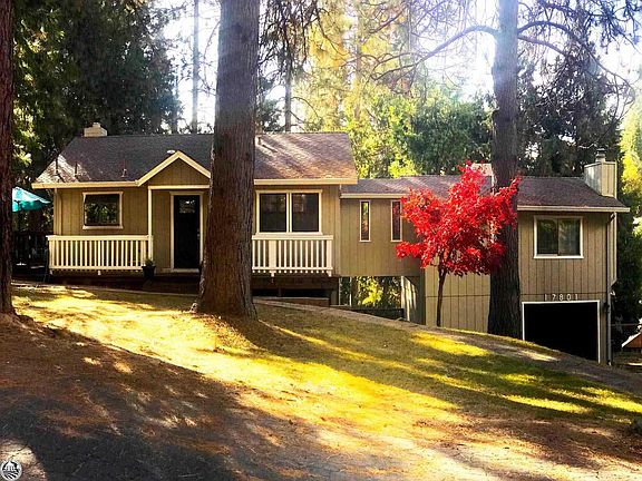 2nd image of 17801 Lark Dr