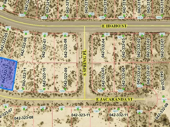 1300 E Jacaranda St, Pahrump, NV 89048