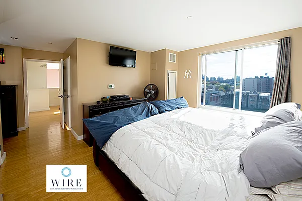 Sold by WIRE International Realty | media 15