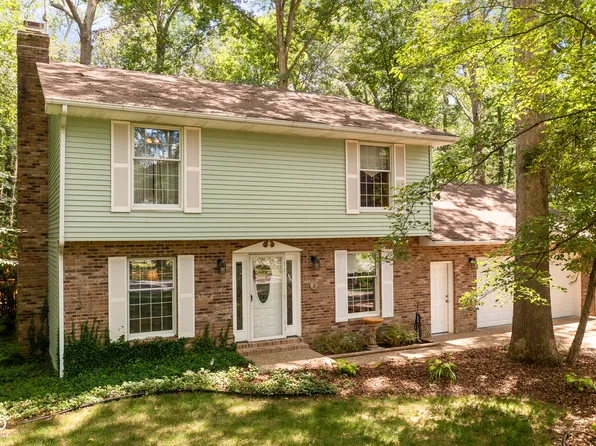 394 Big Horn Ln, Seymour, IN 47274