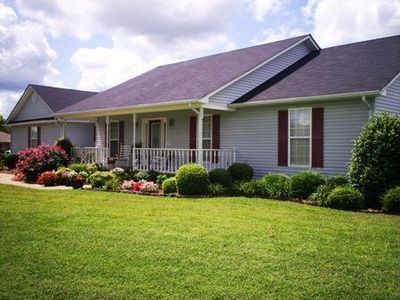 17 Delana Ave, Lawrenceburg, TN, 38464