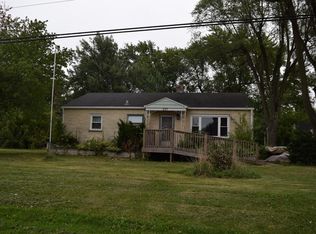 129 Hill St, Mount Prospect, IL 60056