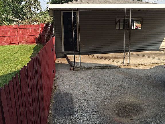 4th image of 6837 Illinois Ave