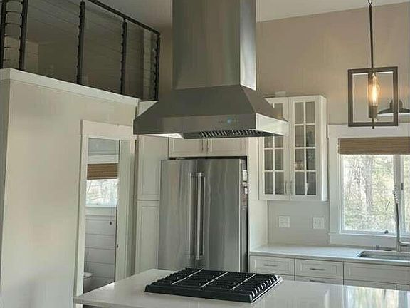 5th image of 66 Shore Road