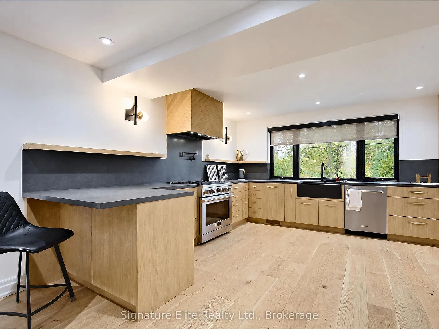 3 bed, $4,495 — Photo 3