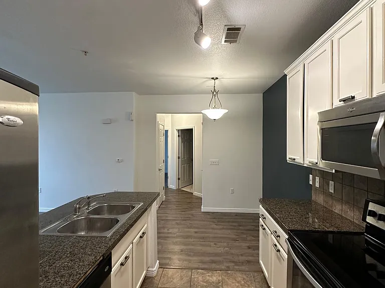 2672 S Cathay Way #103 — Photo 19