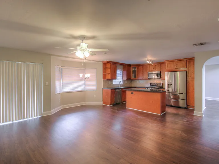9070 SW 157th Pl — Photo 8