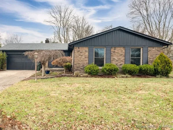 707 Dogwood Road, Jeffersonville, IN 47130