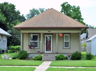 405 E 6th St, Newton, KS 67114