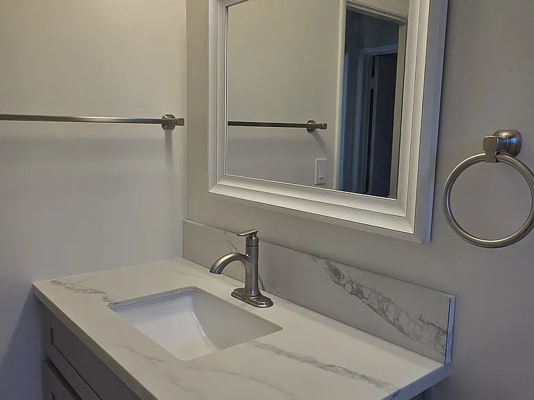 12655 Columbia Way — Photo 10