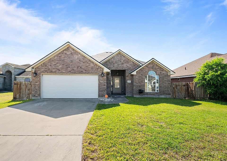 1st image of 2205 Las Palmas Drive