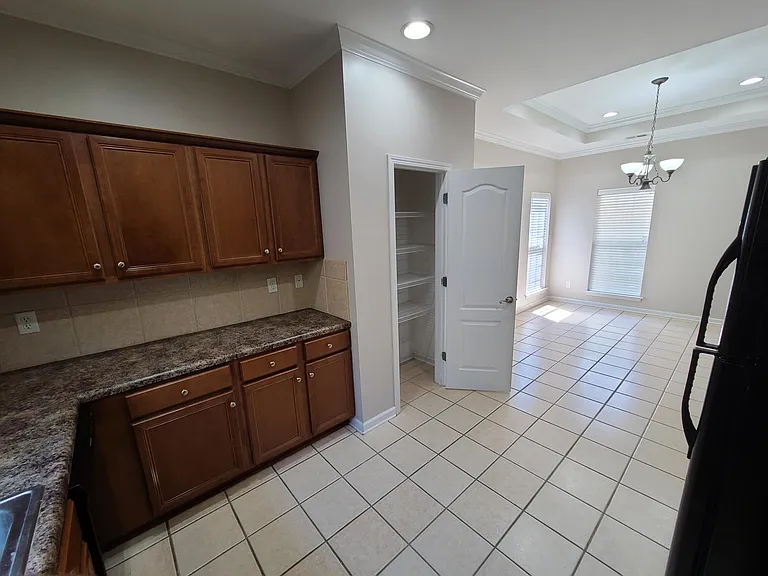 240 High Ridge Dr — Photo 14