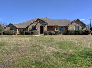 6800 Meadow Creek Rd, North Richland Hills, TX 76182