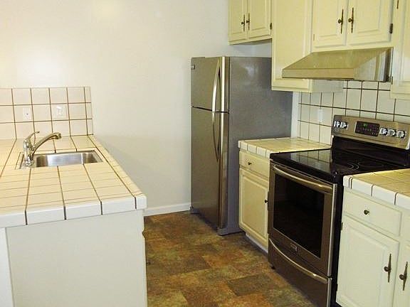 4th image of 2929 Geary Blvd APT 2
