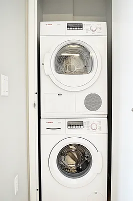 Rented by Bold New York | media 31