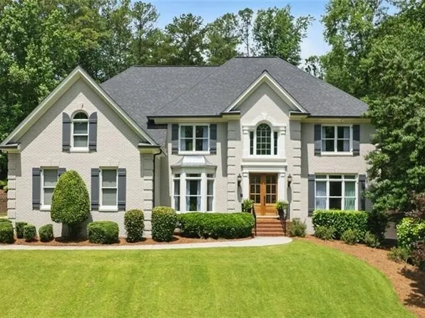 15450 Treyburn Manor Vw, Milton, GA 30004