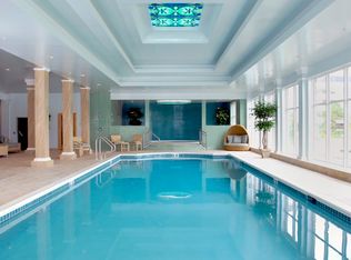 2005 S Meyers Rd APT 225, Oakbrook Terrace, IL 60181