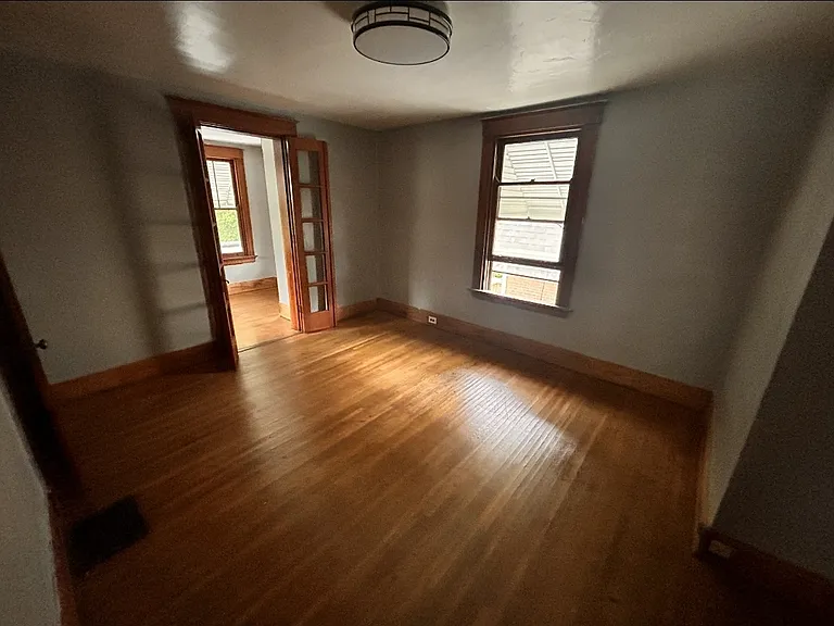 3480 Vine St — Photo 4