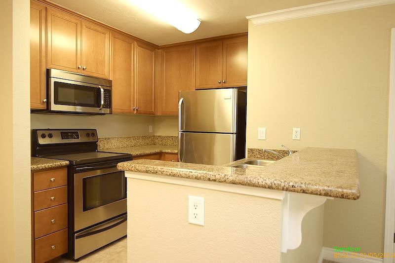 1st image of 1423 Graves Ave Unit 119