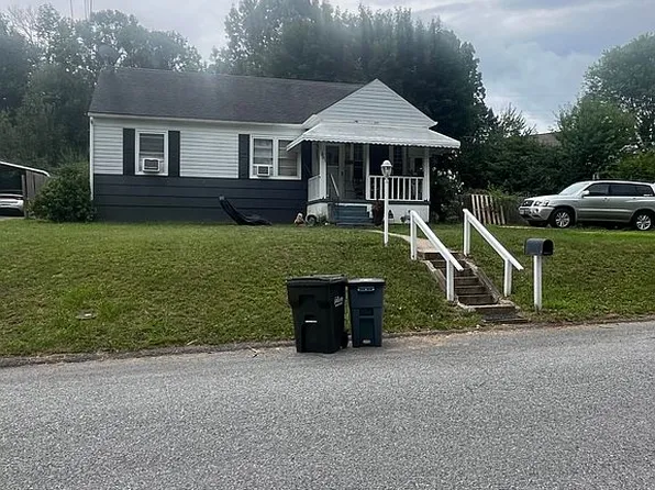301 Archer St, Staunton, VA 24401
