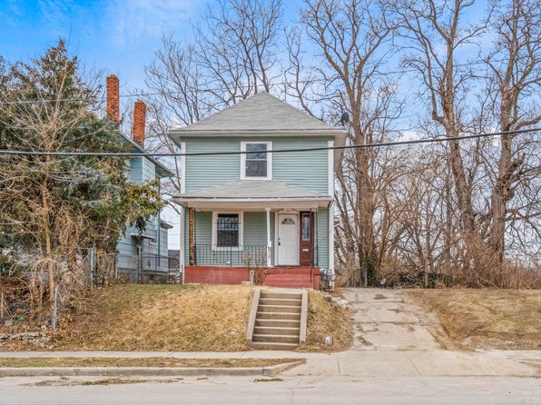 4036 Woodland Ave