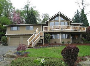 5600 Highland Dr, Bellevue, WA 98006
