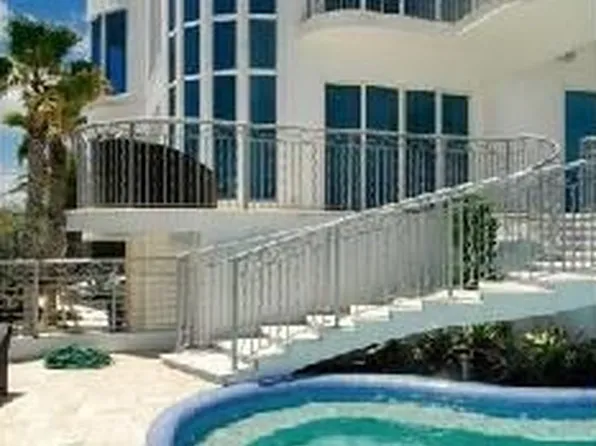 1525 N Atlantic Blvd, Fort Lauderdale, FL 33304