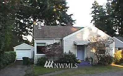 13724 23rd NE photo 1
