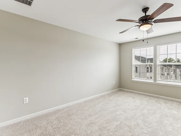3107 Alliance Ct — Photo 9