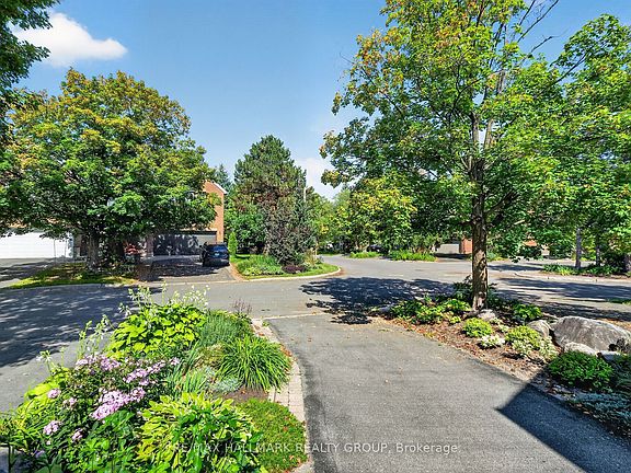 4th image of 137 Dunbarton Ct