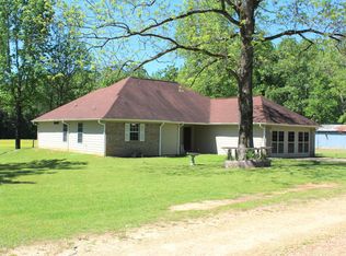 717 Lockett Rd, Shuqualak, MS 39361