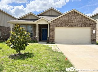 515 Talon Grasp Trl, Leander, TX 78641