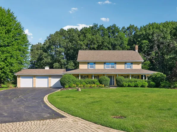 41924 N Tammi Ter, Antioch, IL 60002