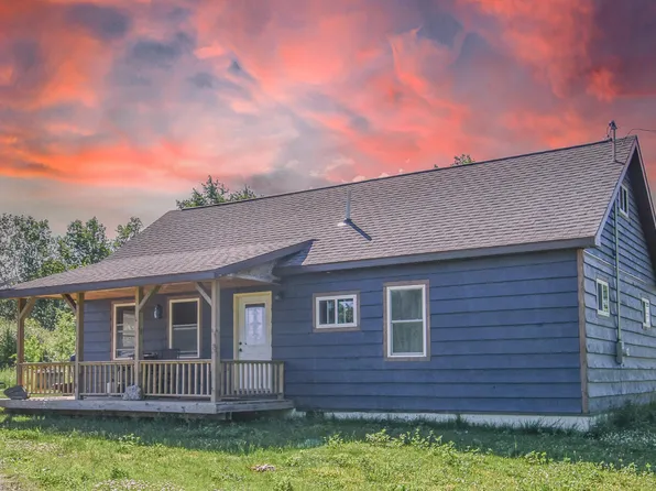 881 Brent Dr, Sherwood, MI 49089