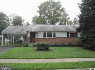 15 Plainview Rd, Camp Hill, PA 17011