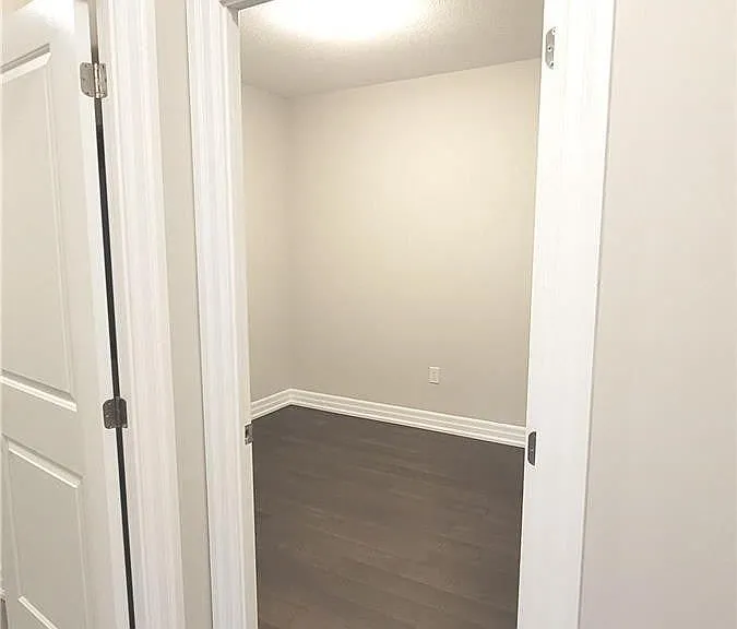1878 Gordon St #506 — Photo 10