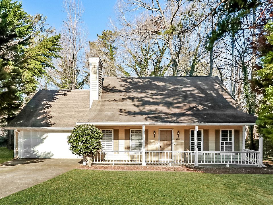 1st image of 1335 Oakwoods Ct