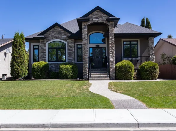 6504 97th Ave NW, Edmonton, AB T6B 1C5