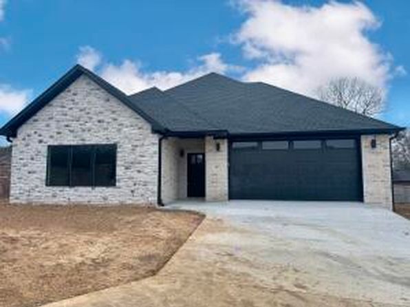 103 Harbor Cir, Russellville, AR 72802