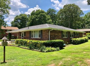 1881 Argonne Dr, Morrow, GA 30260