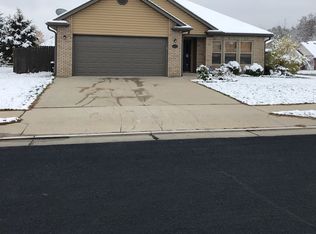 5400 Gemstone Way, Columbia, MO 65202