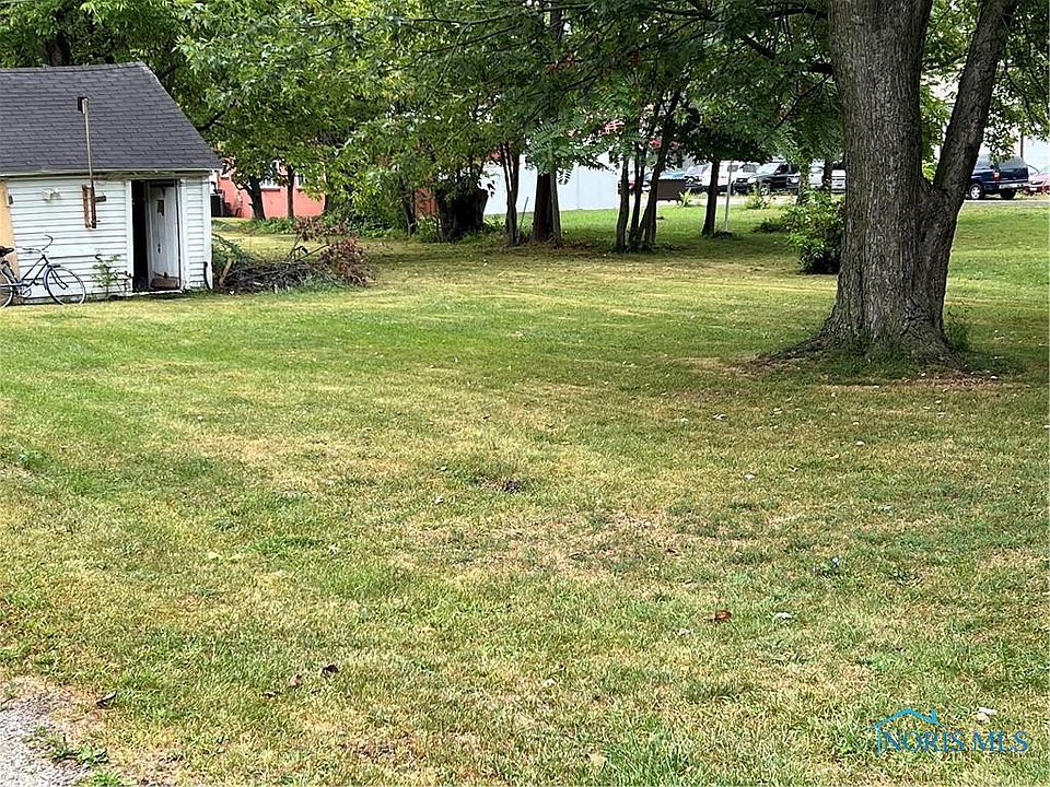 2nd image of 1104 Harrison Ave