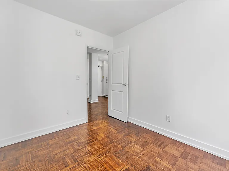 33 Gamble Ave #206 — Photo 18