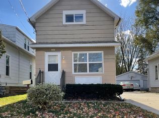 1005 Harney Ave, Oshkosh, WI 54901