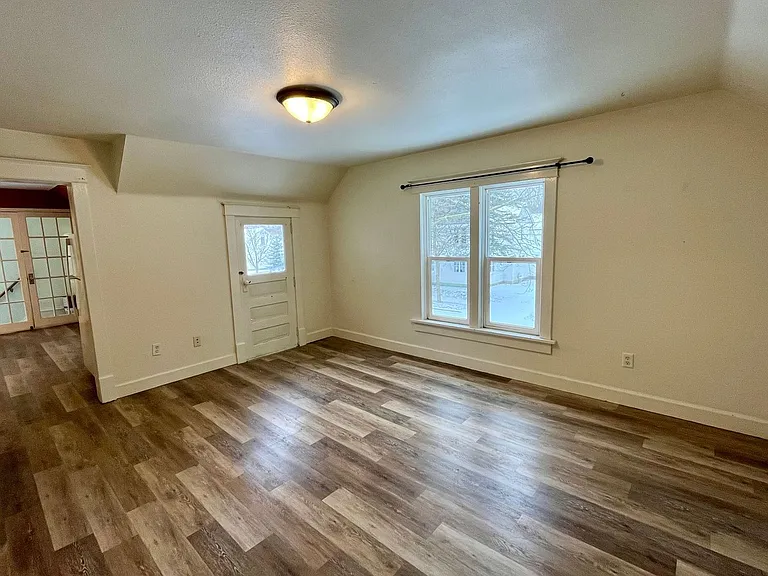 317 N 4th Ave — Photo 13