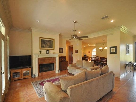 5th image of 231 Purple Dawn Dr