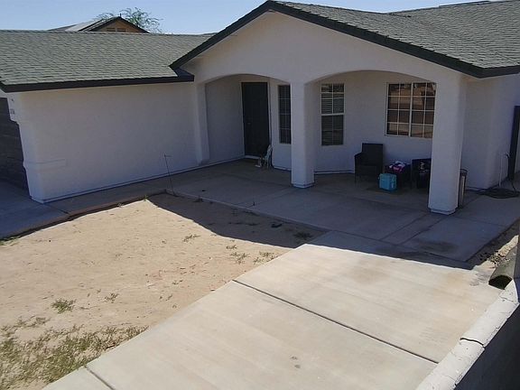 3rd image of 1136 N 9th Ave