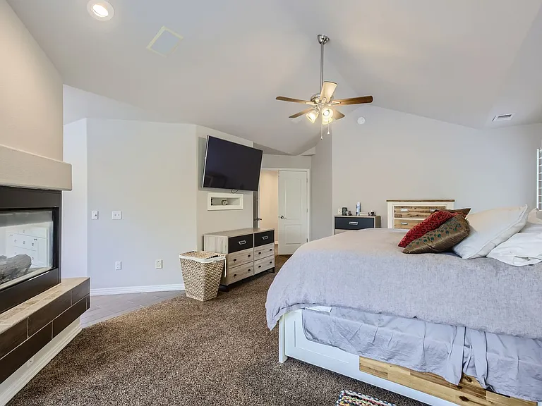 7215 Spring Creek Cir — Photo 14