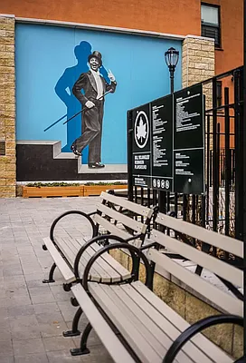 Rented by Bond New York | media 46